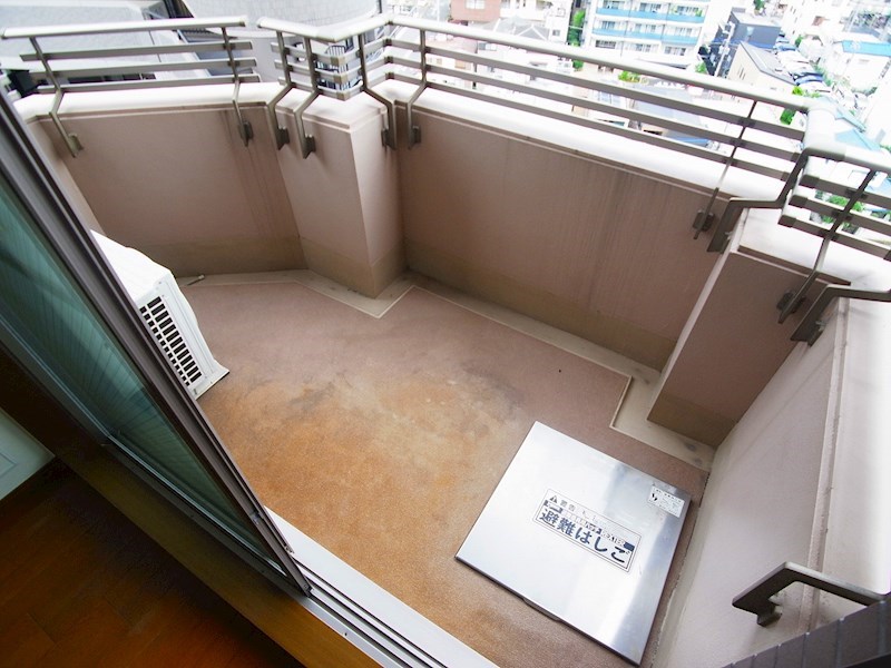 ロイトン松戸 ベランダ