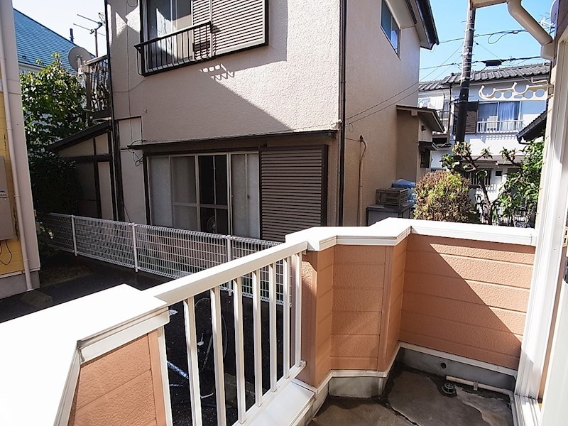 ニュープレーンヒルズC ベランダ