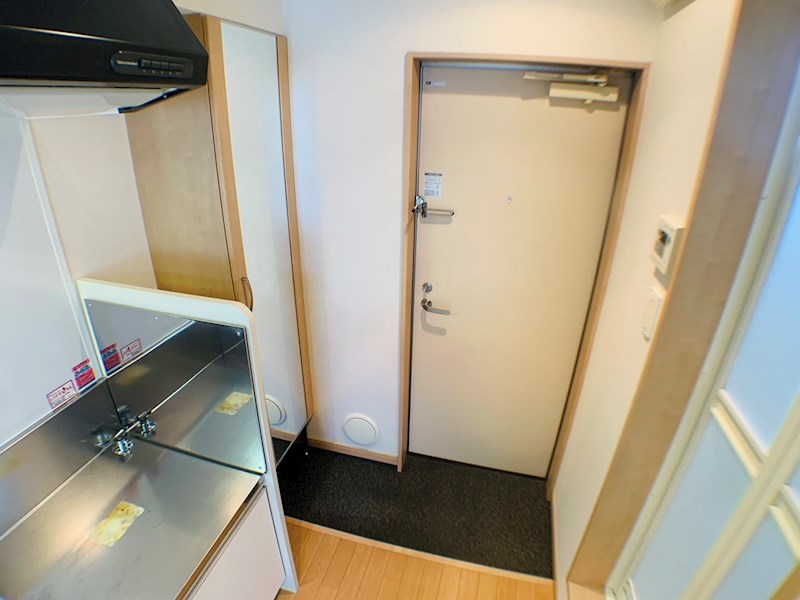 シーダーベルクＢ 玄関