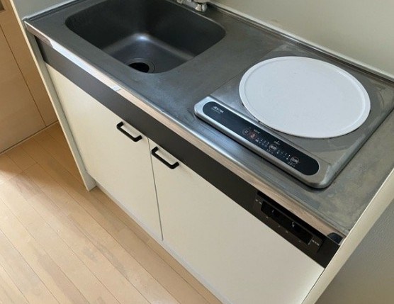 ＳＡＮ　ＶＩＳＣＯＮＴＩ キッチン