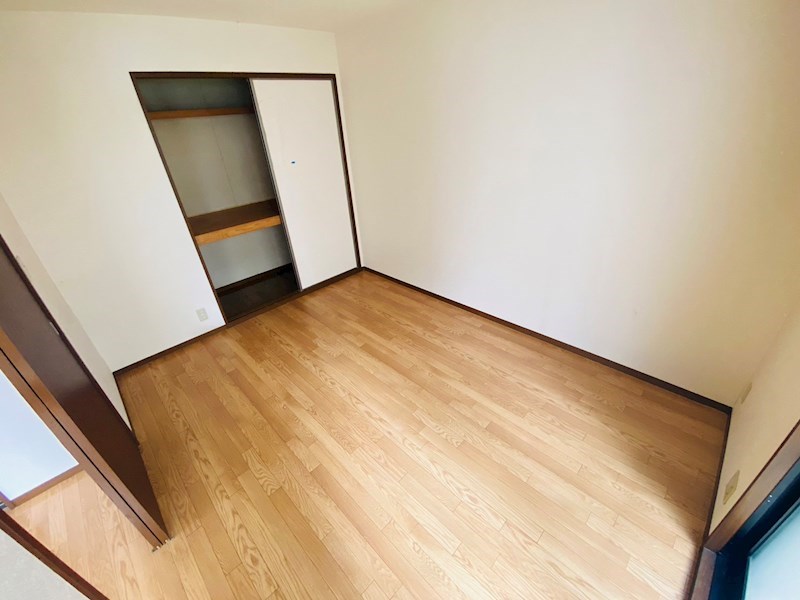 ルミエール・ナガイ ベッドルーム