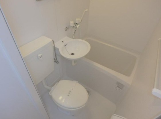 ＳＡＮ　ＶＩＳＣＯＮＴＩ 風呂画像