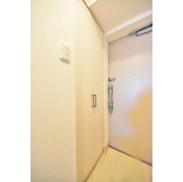 LEXE　東京　East id 玄関