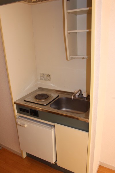 クレール北綾瀬 キッチン