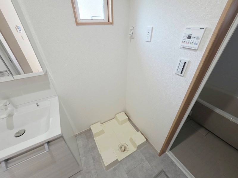 足立区中央本町二丁目戸建て その他11