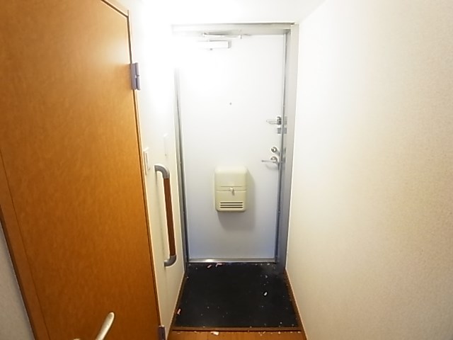 バードランド 玄関