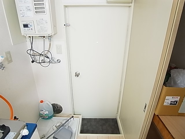 ホワイトハウスフジミＡ 玄関