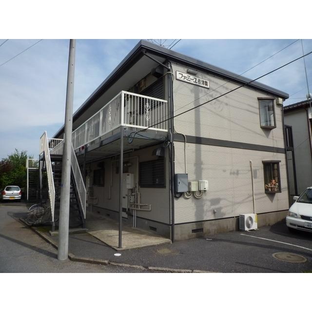ファミーユ佐津間 202号室 外観