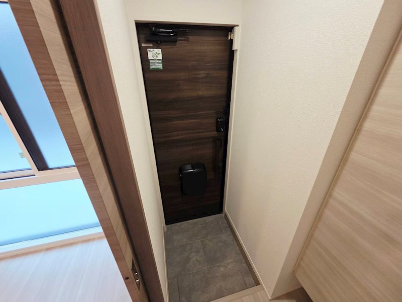 セレスティア竹の塚 玄関