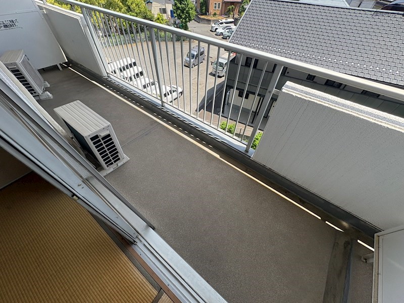 ライオンズマンション　ロワイヤル北小金 ベランダ