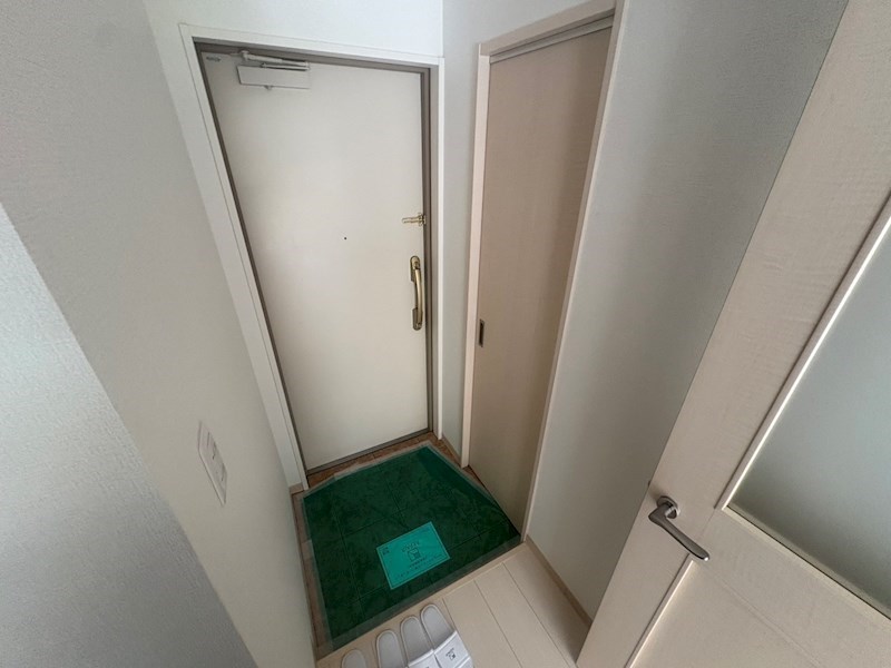 アロー北松戸27番館 玄関