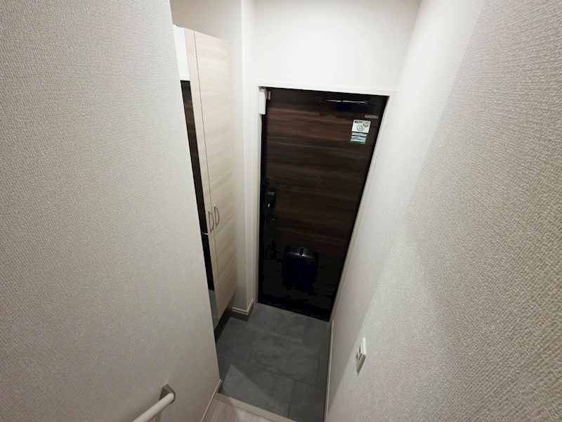 セレスティア竹の塚 玄関