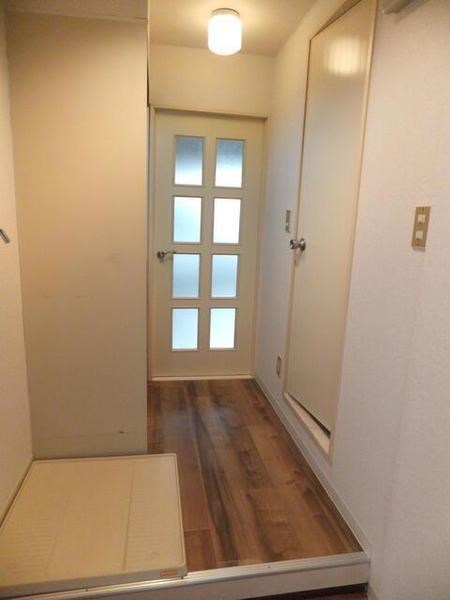 リバーサイド千住大橋 玄関