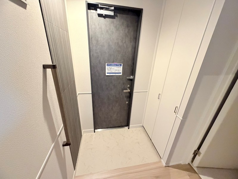 ヴィクトワール南流山 玄関