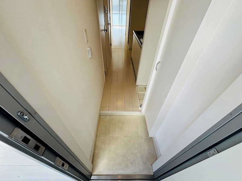 リブリ・四つ木 玄関