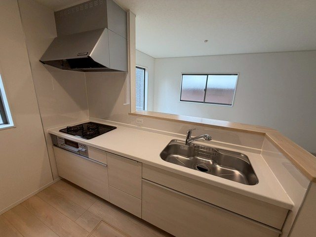 クレイドルガーデン野田市尾崎第１６　4号棟 キッチン