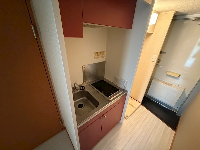 アルケミー逆井 キッチン