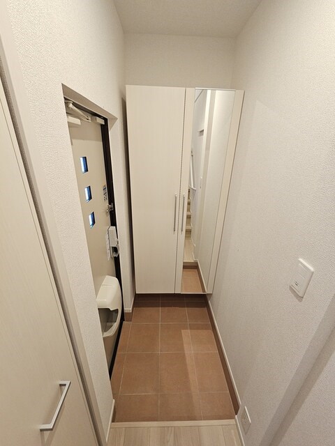 パラッツオ　ビアンカ 玄関