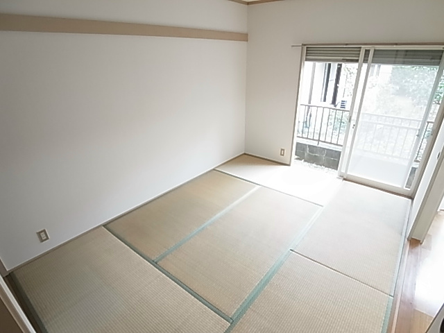 ラフィーヌ高橋 その他10