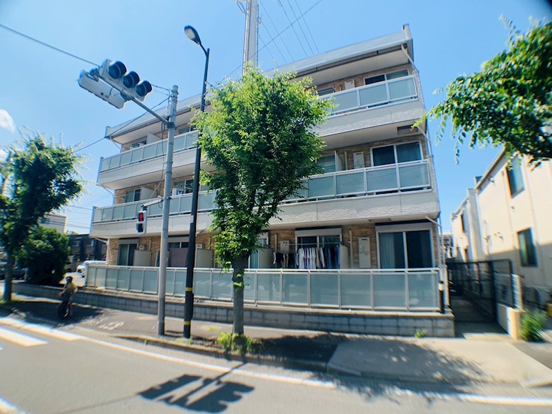 リブリ・レクレドール 外観