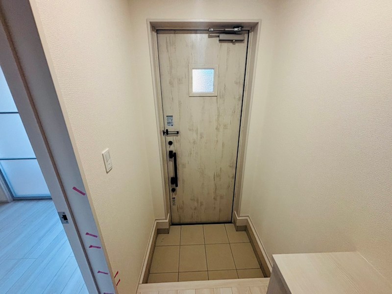 リーブルファイン愛宕駅前Ⅰ 玄関
