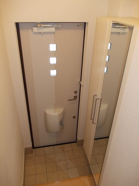 フレグランス　ベル 玄関