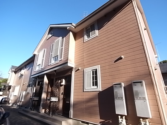 ピースフルヒルズ 203号室 外観