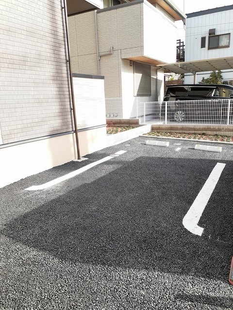 ヴェゼル その他外観2