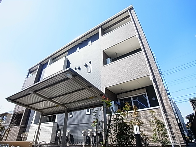 イルミナーレＢ 外観