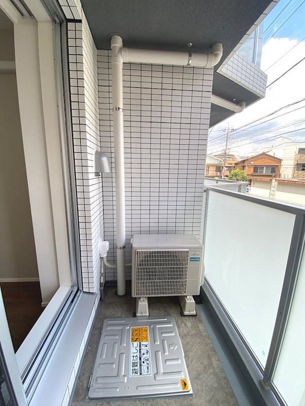 ＡＺＥＳＴお花茶屋Ⅵ  ベランダ