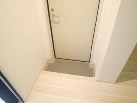 アクアフォレスタ西綾瀬 玄関