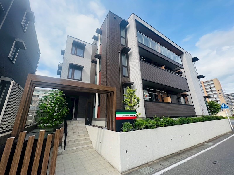 チェントラーレ 外観