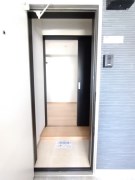 LEAROOMお花茶屋 玄関
