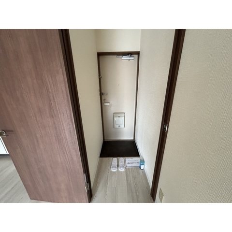 スプリングハイツ 玄関