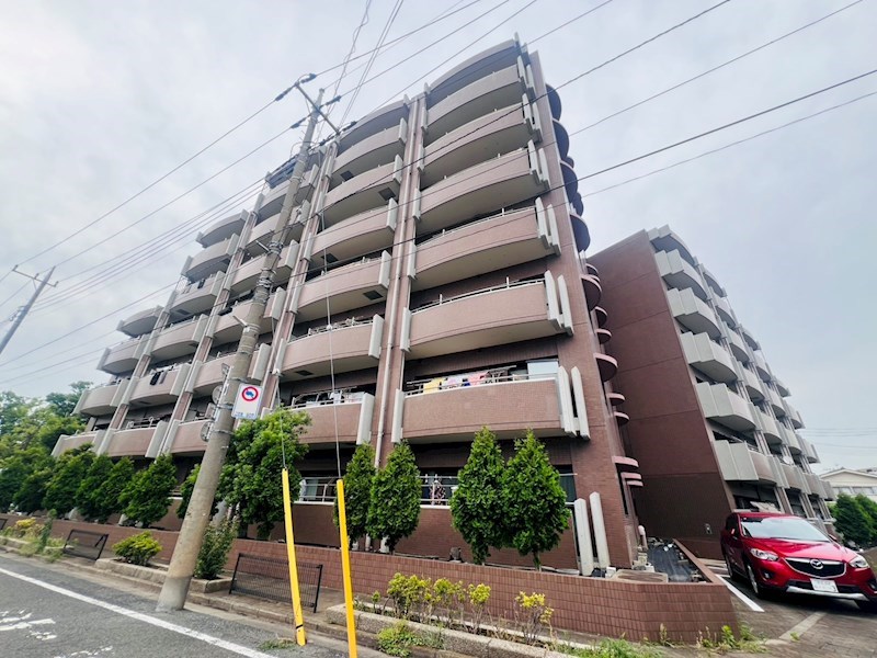 第六ヒカリマンション 外観写真