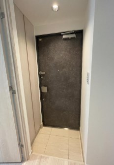 パティーナ綾瀬 玄関