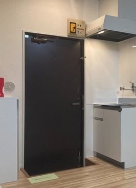 ワイズ１１７ 玄関