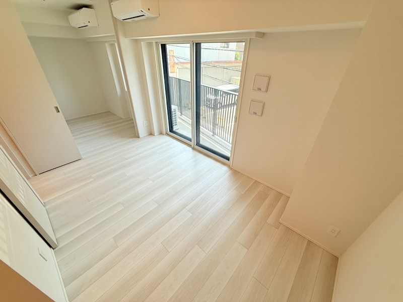 シーズンフラッツ町屋 リビング