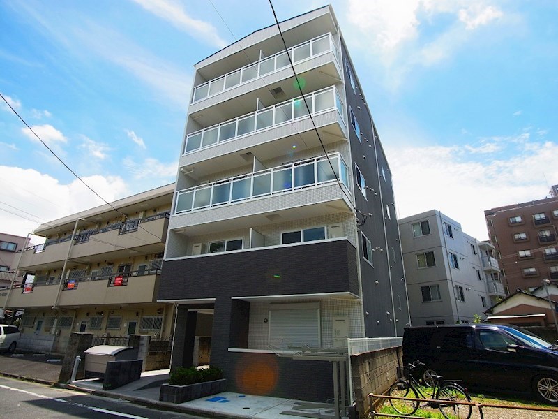 b'CASA TAK綾瀬 外観