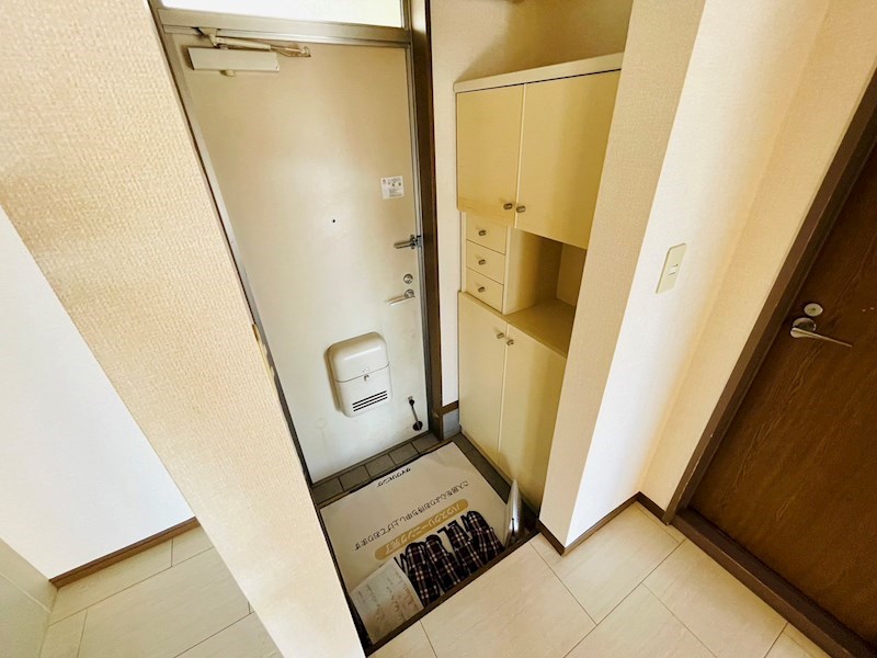 雅参番館 玄関