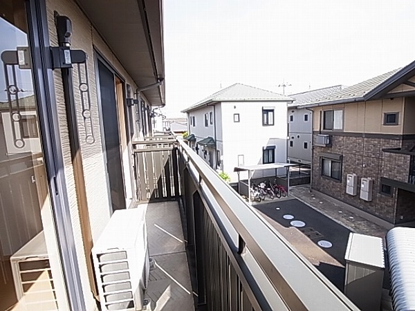 ロイヤルスクエアＡ ベランダ