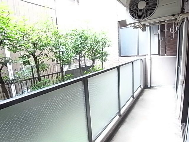 エクセラン東松戸 ベランダ