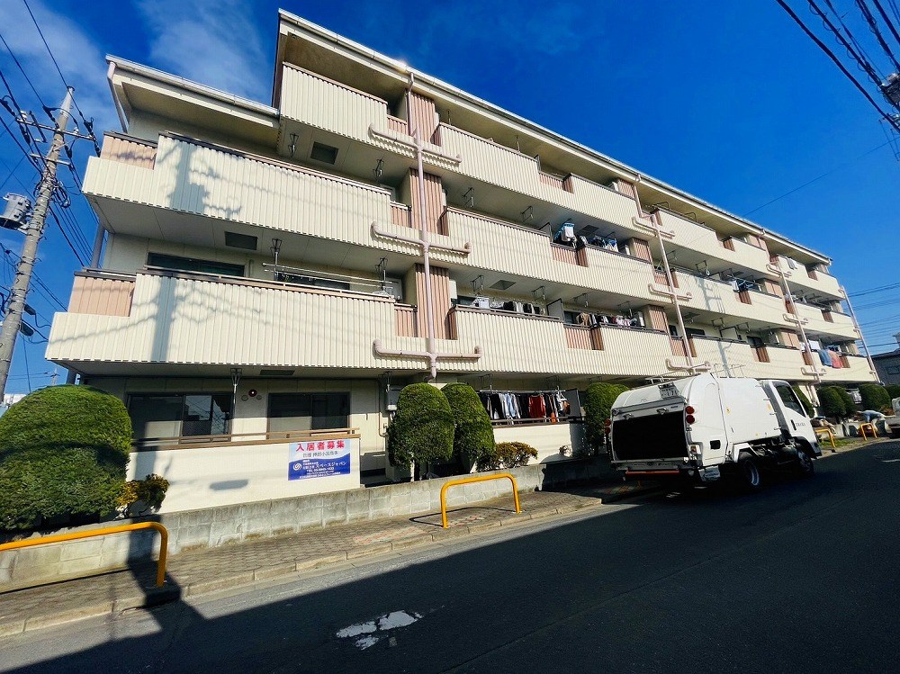 ロイヤルハイツ小宮 外観写真