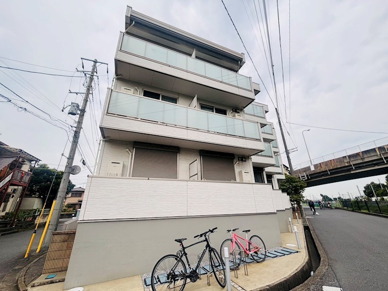 プランドール新松戸 303号室 外観