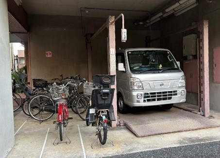 East Wing その他外観2