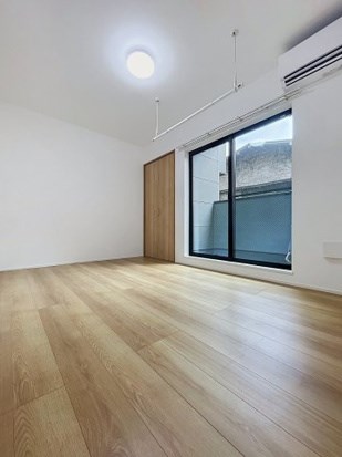 プラフィド リビング