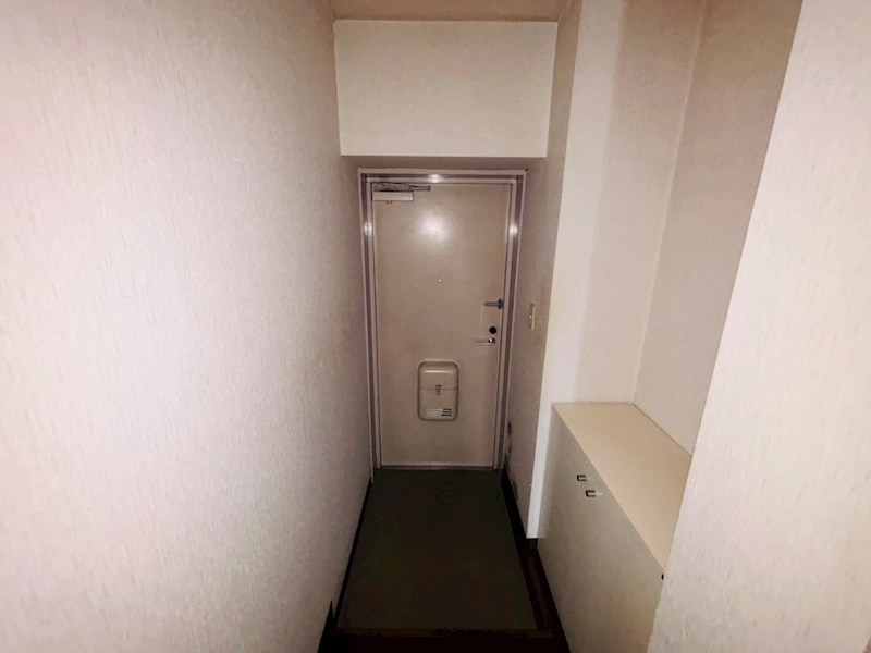 エトアールＳ 玄関