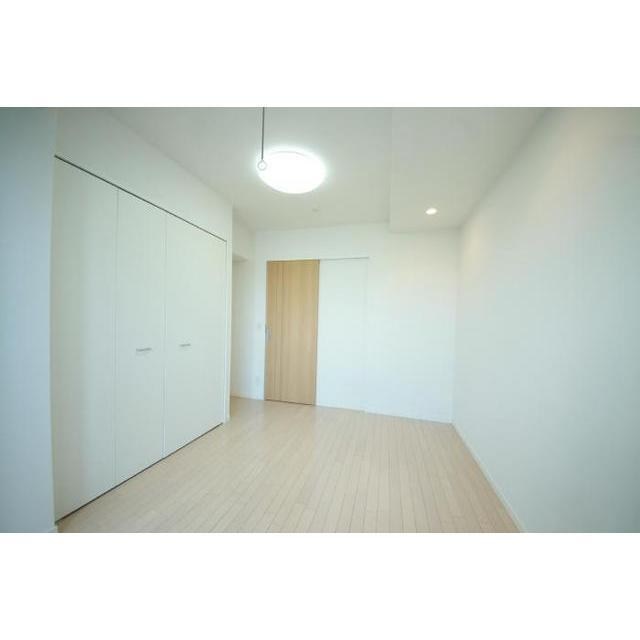 オリーブマンション荒川 ベッドルーム