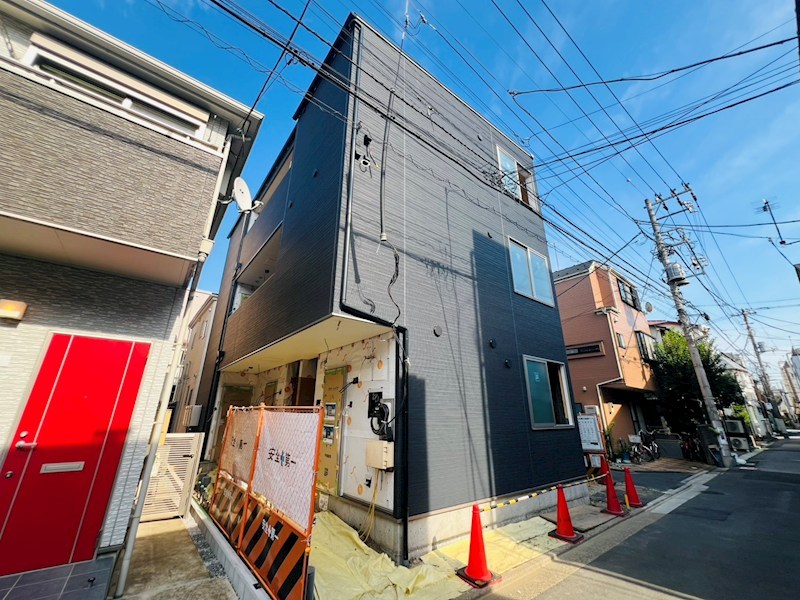 グランシャレー千住旭町 外観写真