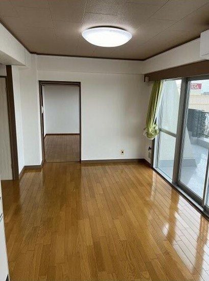 栄マンション ベッドルーム